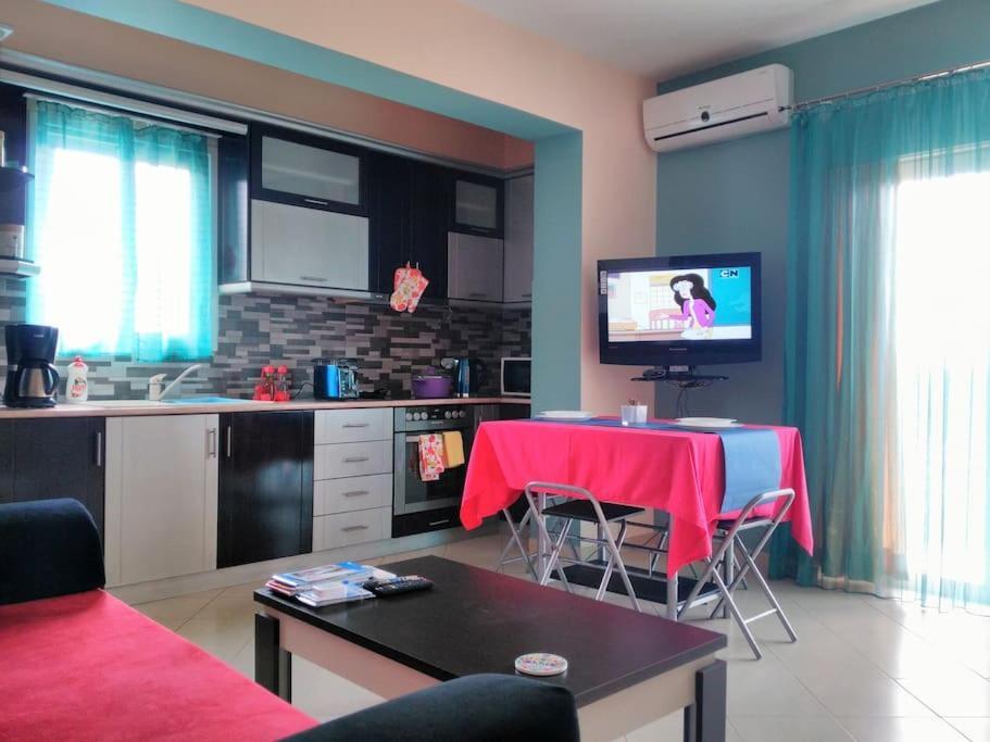 Sunny Apartment Саранда Экстерьер фото