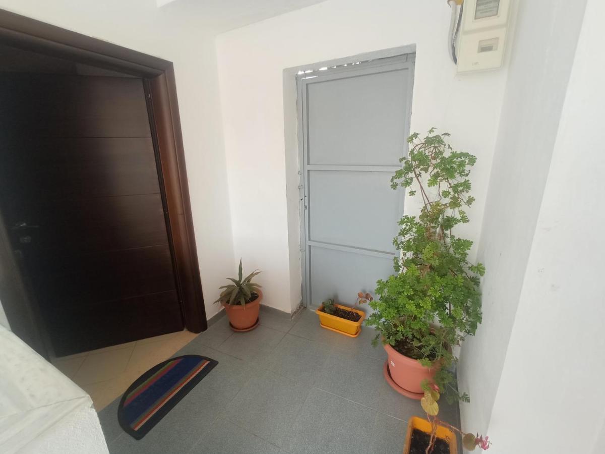 Sunny Apartment Саранда Экстерьер фото
